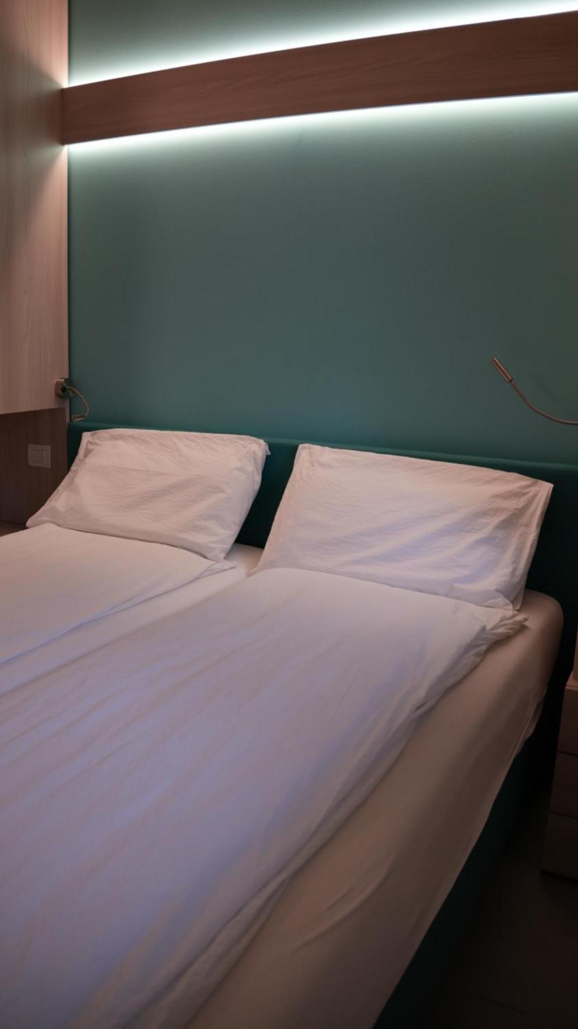 Casa Maria Apartments Riva del Garda Phòng bức ảnh