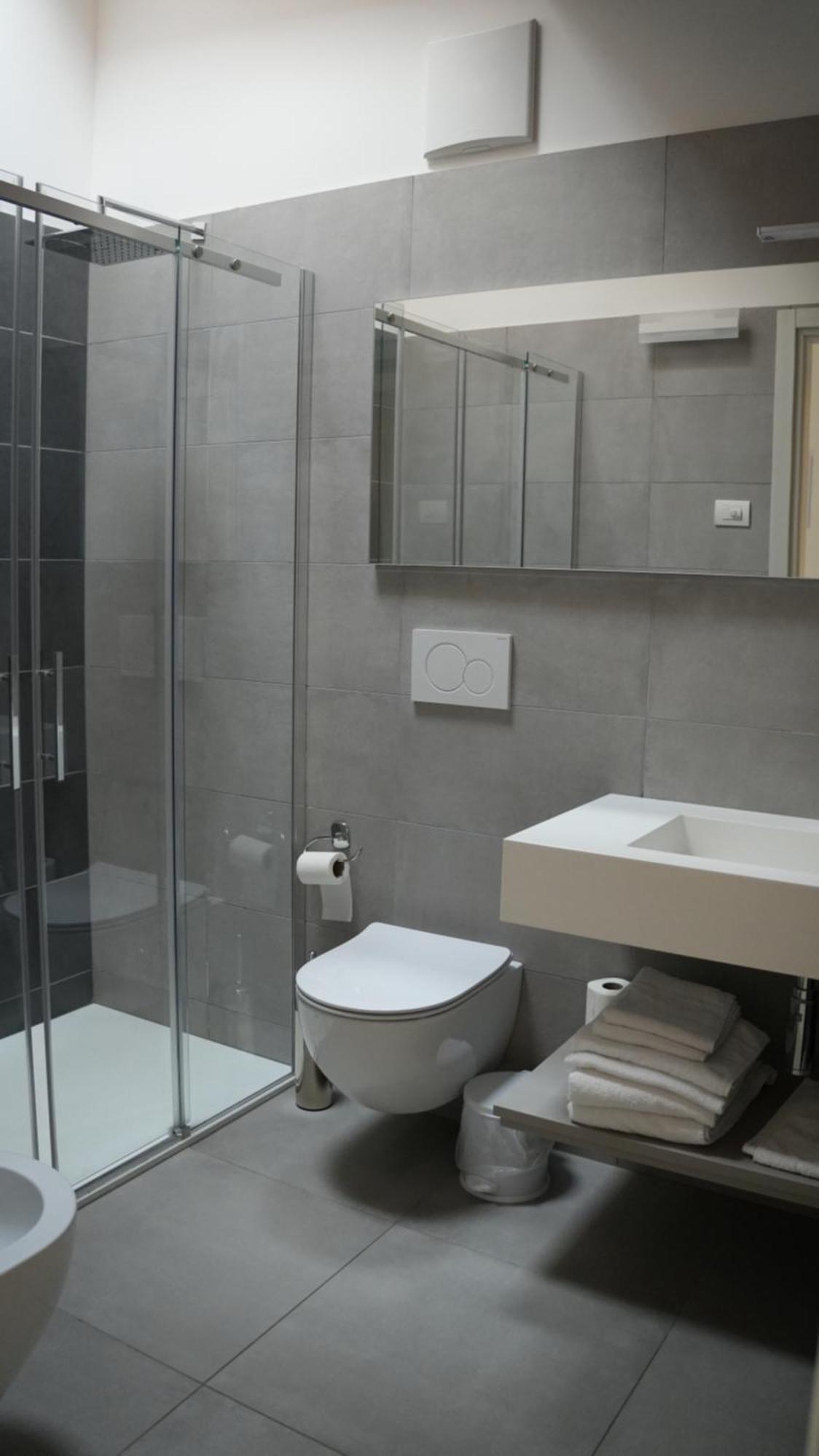 Casa Maria Apartments Riva del Garda Phòng bức ảnh