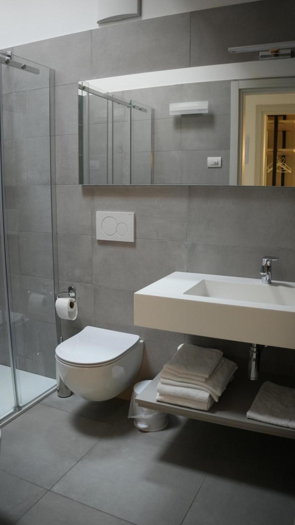 Casa Maria Apartments Riva del Garda Phòng bức ảnh