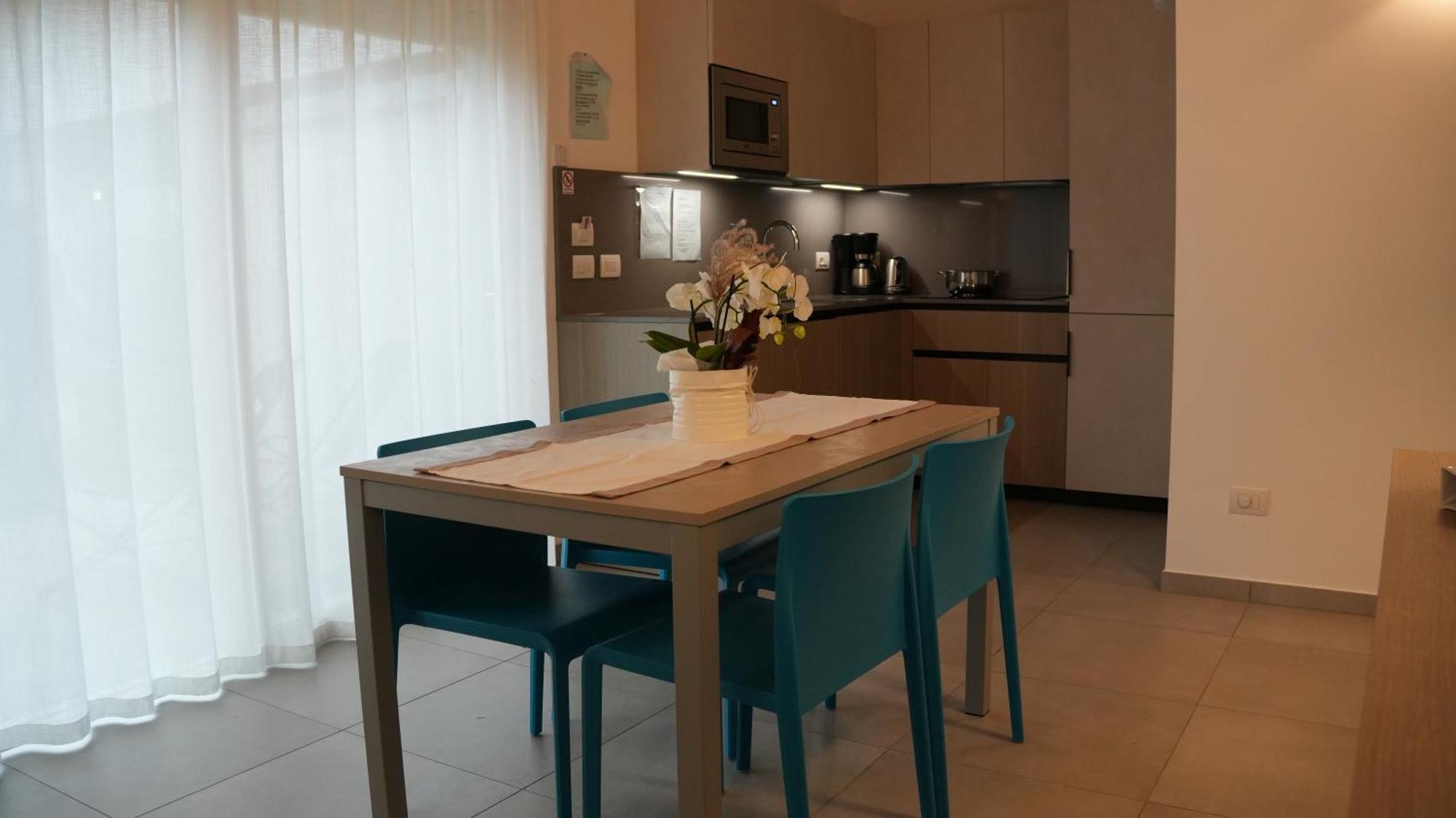 Casa Maria Apartments Riva del Garda Phòng bức ảnh