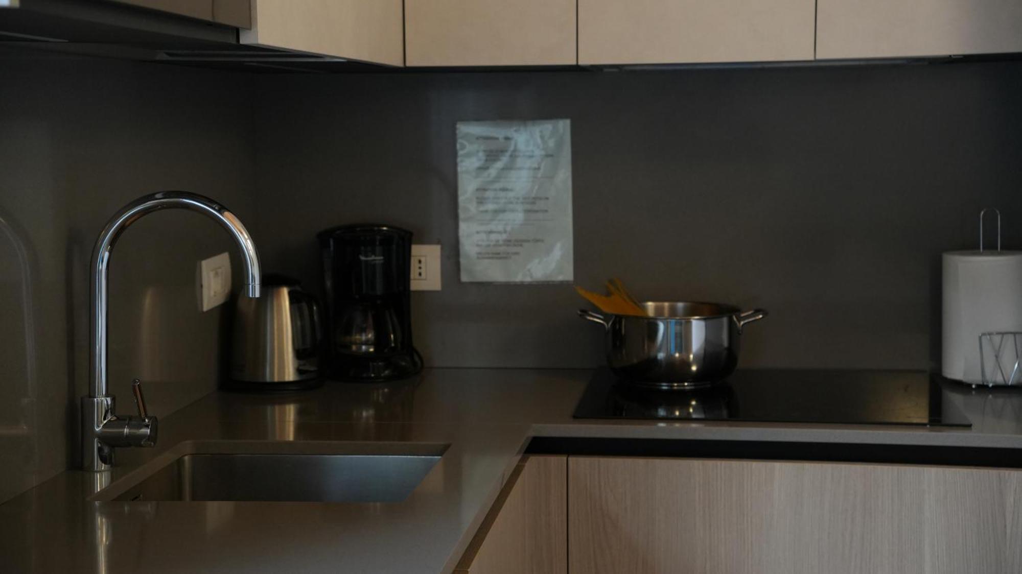 Casa Maria Apartments Riva del Garda Phòng bức ảnh