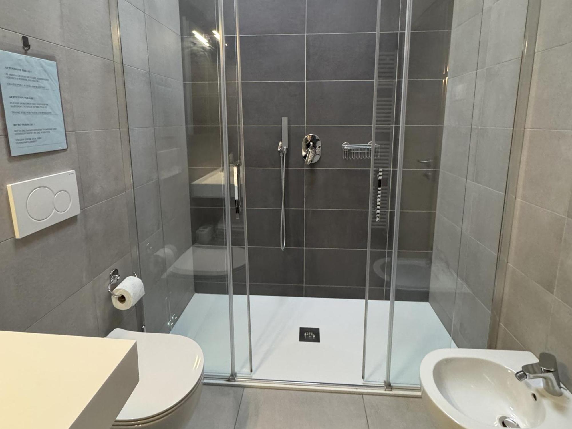 Casa Maria Apartments Riva del Garda Phòng bức ảnh