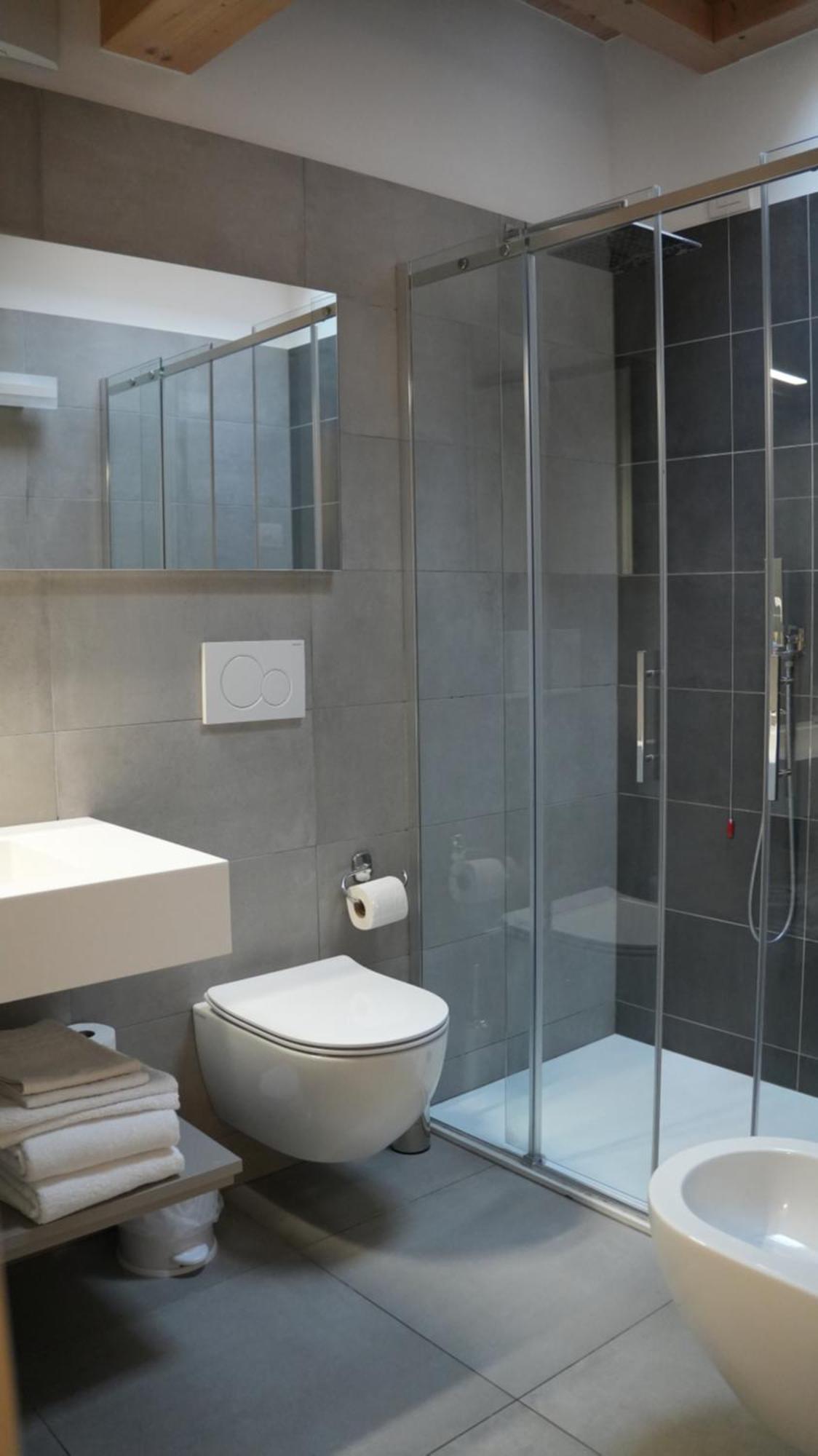 Casa Maria Apartments Riva del Garda Phòng bức ảnh
