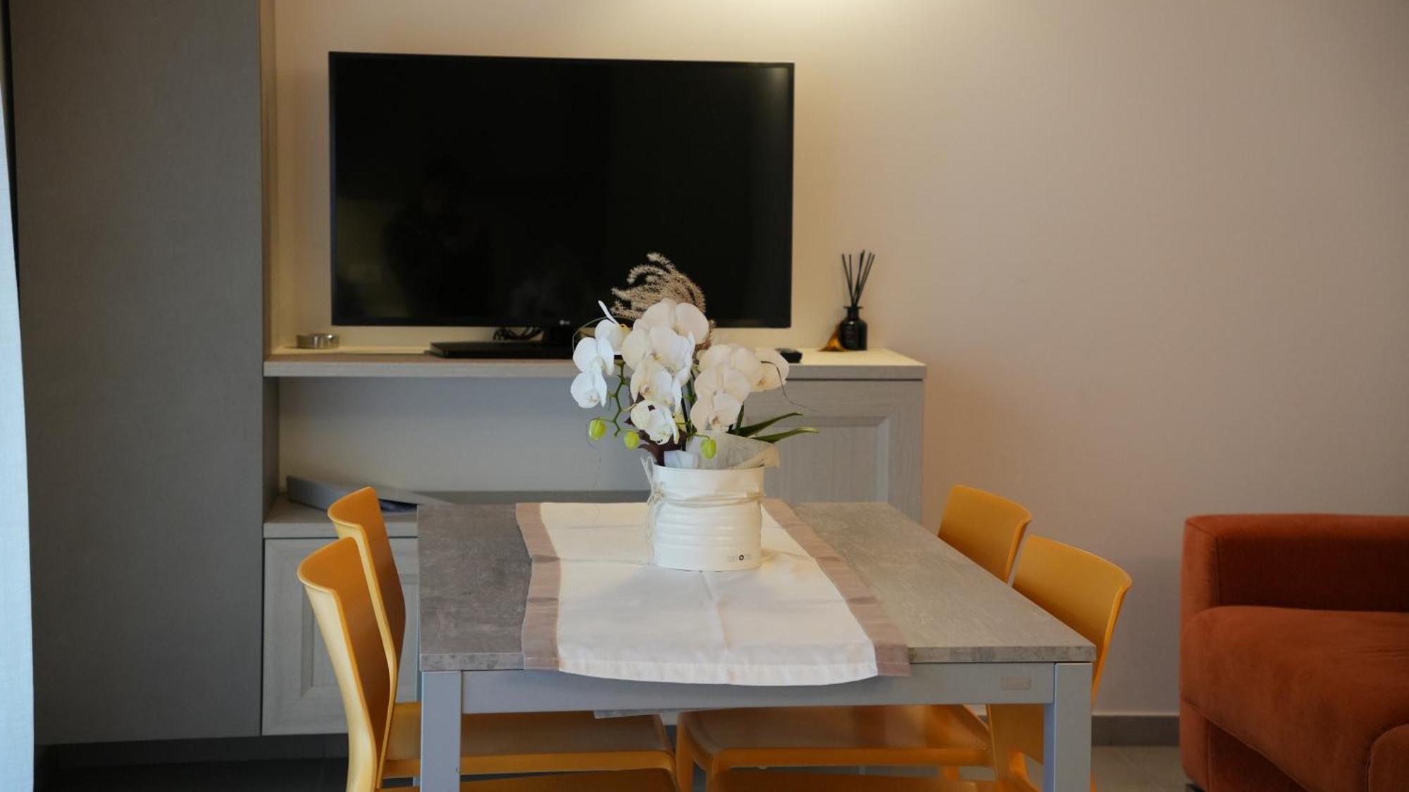 Casa Maria Apartments Riva del Garda Phòng bức ảnh