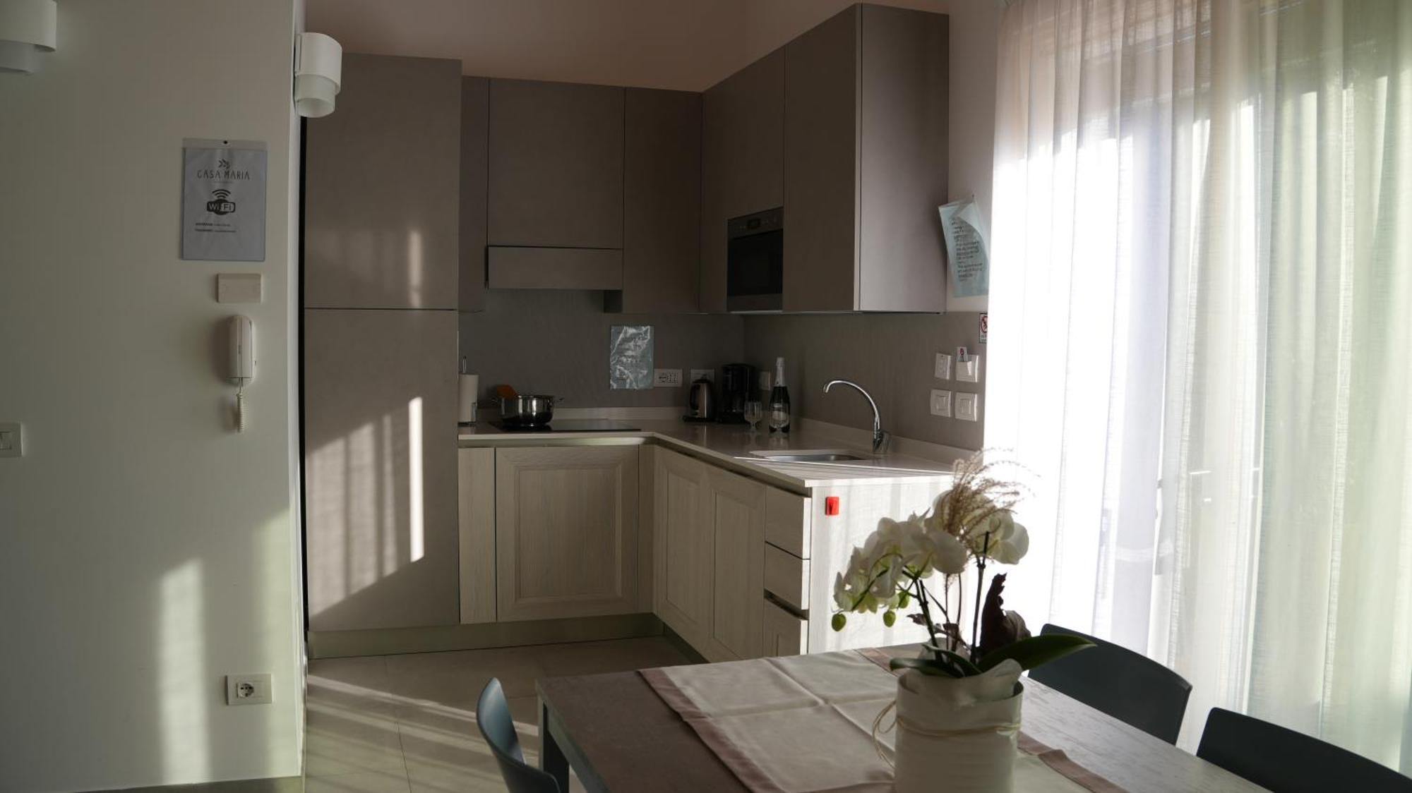 Casa Maria Apartments Riva del Garda Phòng bức ảnh